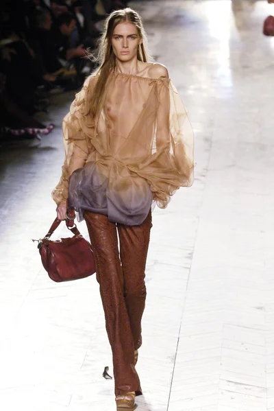 Look 36